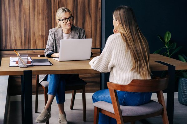 Quel est le processus de sélection d'une agence de RH externalisée ?